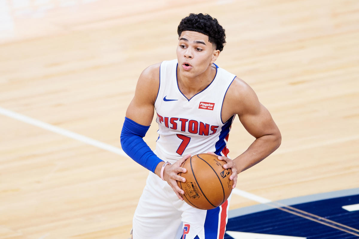 Top 10 Most Attractive Basketball Players in 2024-Killian Hayes (Detroit Pistons)